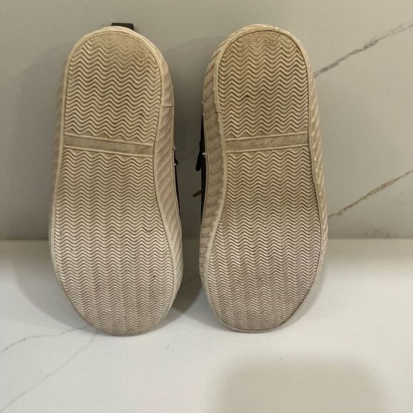 Zara Gray and Pink Sneakers with Reinforced Toe Cap - Picture 9 of 10